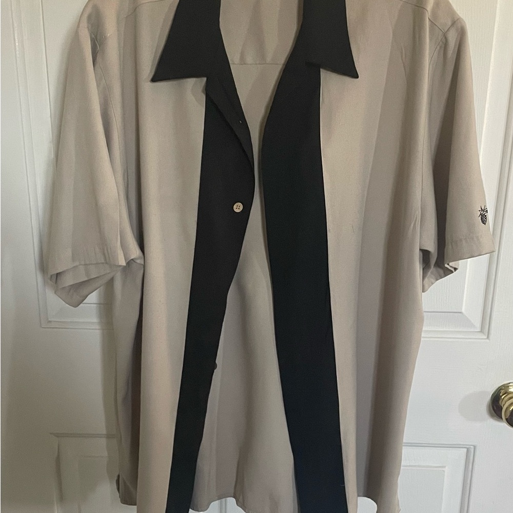 Cubavera Tan and Black Short Sleeve Shirt Jacket:Large